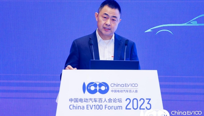百度储瑞松：汽车价格战吃力的都是怀疑电动化转型甚至坚决不转的企业